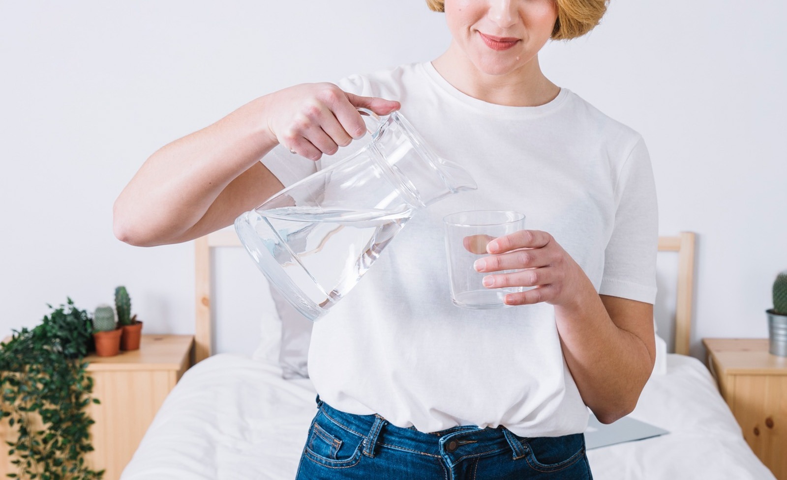 How much water should you drink to prevent UTI’s and kee...